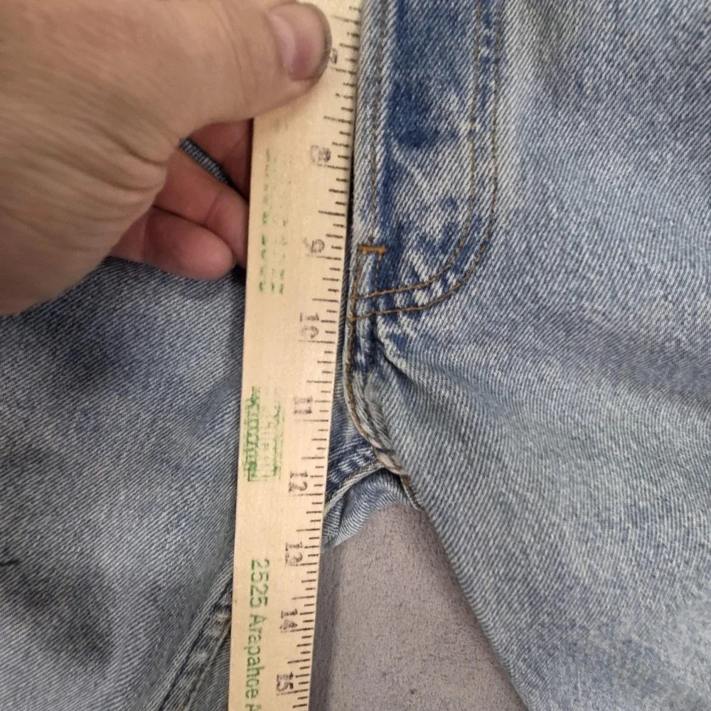 Vintage Levis 501 Jeans Mens Light Wash Straight Altered Hem USA 90s Fits 32x29